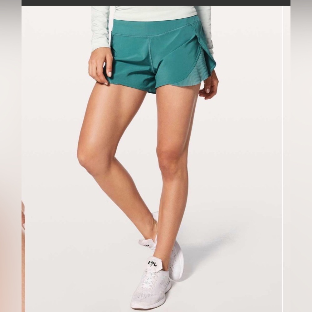 Lululemon Play Off The Pleats Short 3"
Sea Green - Picture 1 of 7